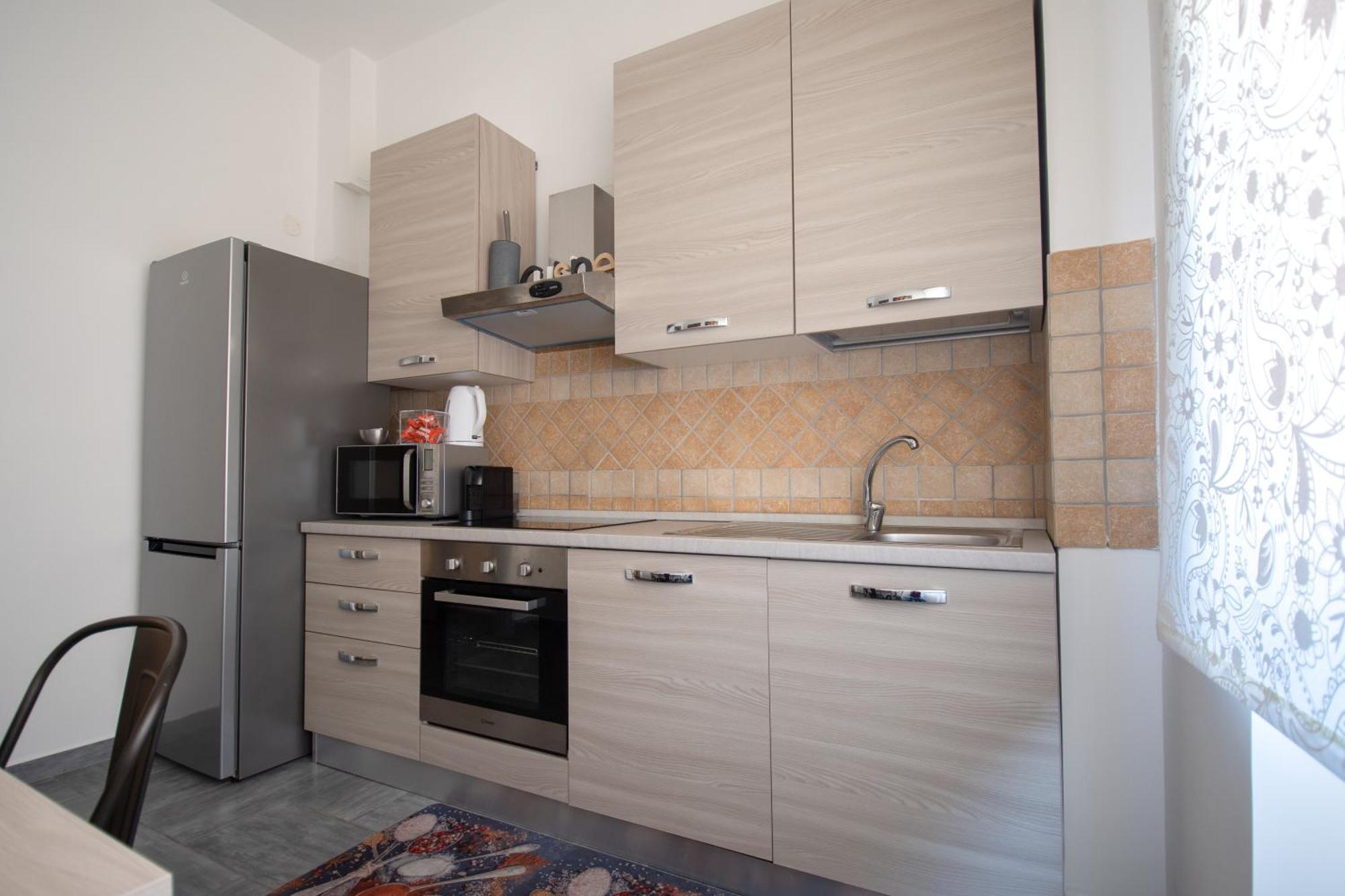 Casa Vacanze Family House Posizione Centralissima 치비타베키아 외부 사진